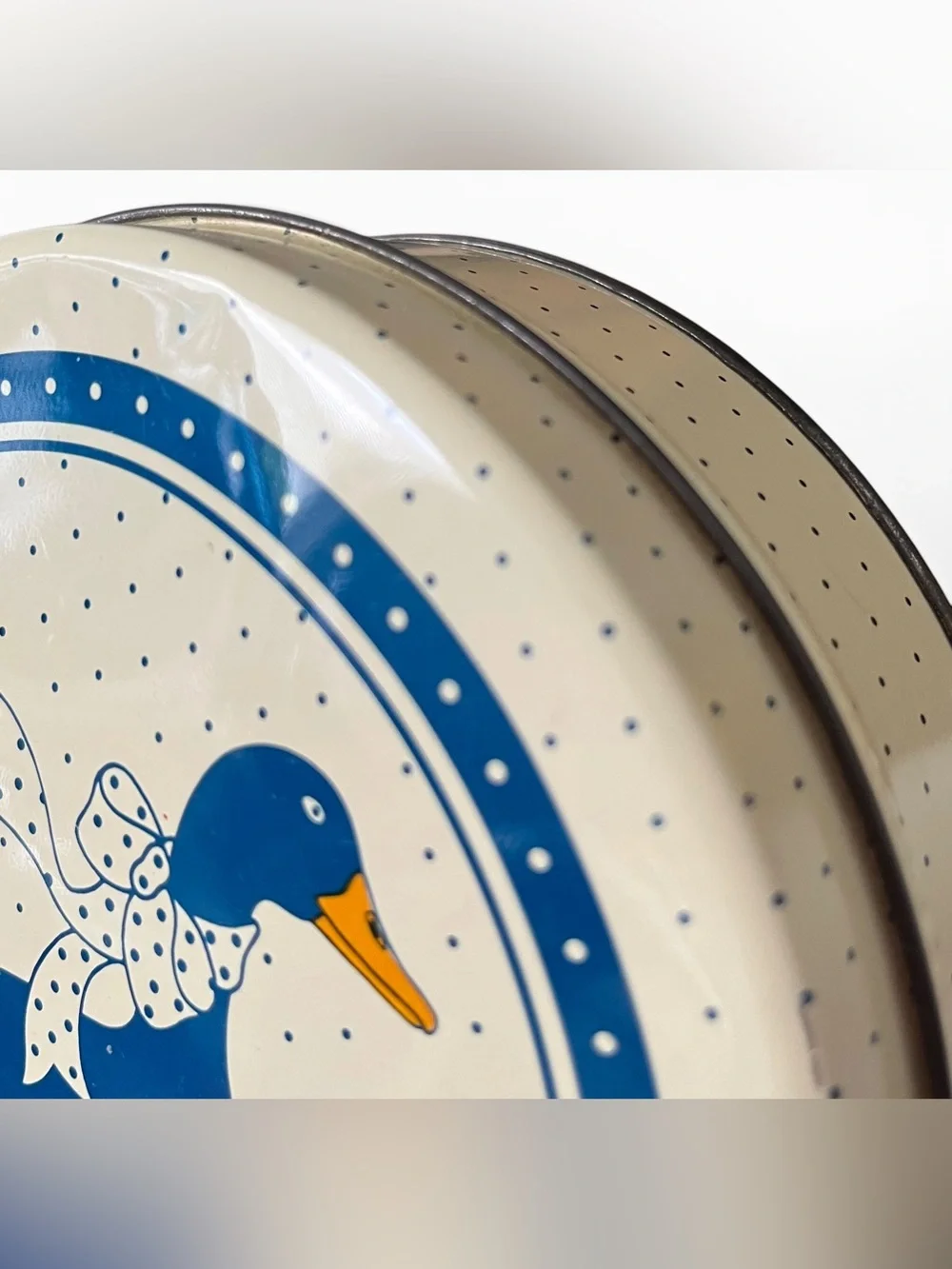 Vintage Country Goose Tin 1980s